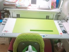 -康朴乐儿童学习桌椅(蓝色港湾店)