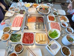 -海底捞火锅(珠影星光城夜宵主题店)