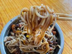 -灵山卢梅燕粉店