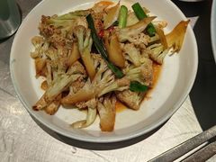 -姚姚酸菜鱼·金戈戈香港豉油鸡(喜荟城联名店)