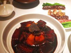 黑松露鲍鱼红烧肉-粤界(望京金辉店)