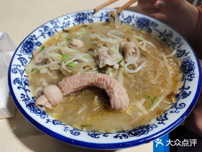 57队车站肥肠粉清汤肥肠粉图片