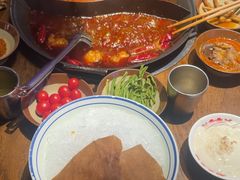 -萍姐火锅·公路夜市(武汉首店)