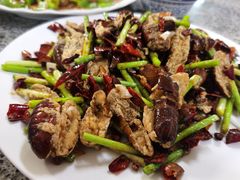 -东北菜冰城一家人