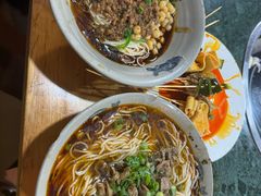 -丁丁猫重庆小面(徐州路店)