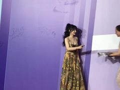 -上海跨国采购会展中心