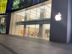 -Apple零售店(玄武湖店)