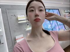 -Dior迪奥(上海世茂广场店)