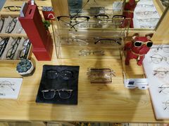 -肆兮眼镜·蔡司·徕卡战略合作店(大坪店)