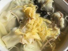 -笑来喜馄饨小笼工坊店(湖滨街店)