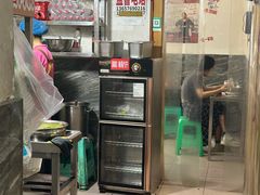-铁锅哥米线