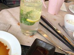 -东方红海鲜百汇(国际大厦店)