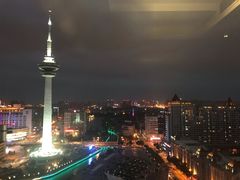 -云顶旋转自助景观餐厅
