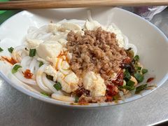 -辣辣小吃豆花米线(大观篆新农贸市场店)