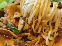 -方铲铲·成都板凳面(滨江银泰店)