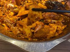 -嘎嘎鸭下巴·爆辣干锅(明教寺店)