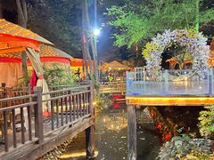 -二荆条·蜀鲜汇城市森林火锅