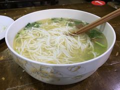 铜牌过桥米线-德致祥云南过桥米线(云天小苑店)
