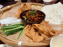 -魏铭鱼头捞饭(晋阳路店)