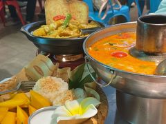 -小小集渔·泰式大排档(太古里香槟店)