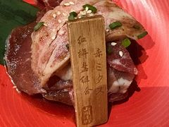 -山川小町·极番烧肉(新地假日广场店)