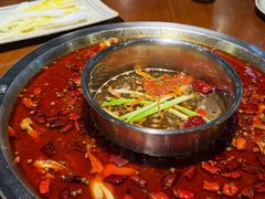 -巴隆门重庆老火锅(太湖路店)
