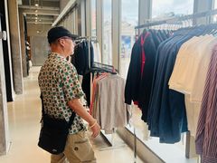 -ZARA(大上海时代广场店)