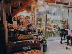 -花十悦·鲜花咖啡餐厅(振业城一期店)