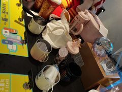 -星巴克(汾阳路店)