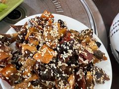 -金卯白肉罩火烧