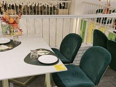 -ins森林童话餐厅coffee&bistro