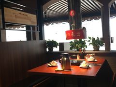卡座-山之屋炭火烧肉·生啤畅饮(大朗万科中央公园店)