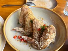 幻师脆脆金沙翅-COMMUNE幻师(五角场店)