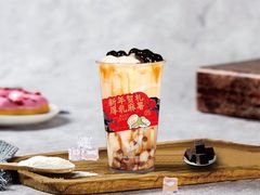 -易阿姨奶茶(万达店)