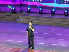 -南风大剧院莎梦二人转剧场