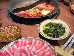-巴卤社老火锅(财富店)