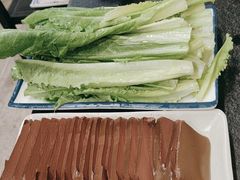 -灶知轩湘西石锅鱼(万佳广场店)
