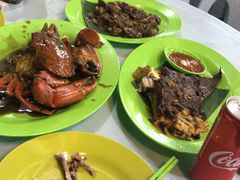 -明记烧鱼美味店