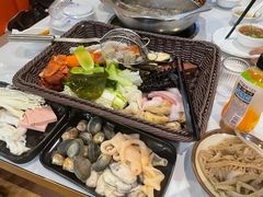 -尚品海鲜肥牛自助火锅(湖明店)