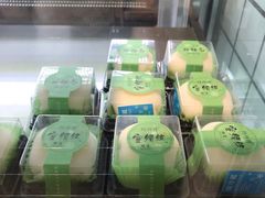 鲜榴莲雪媚娘-鲍师傅糕点(春熙路店)