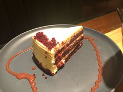 -FAT COW(虹梅路店)
