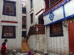 -八廓街-根敦群培纪念馆