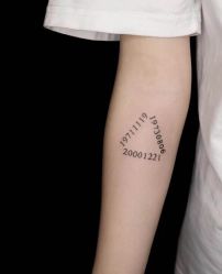 -木子·纹身店TATTOO穿孔·洗纹身