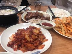 辣白菜五花肉-贤花饭店(城阳店)