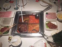 -海底捞火锅(银泰中心店)