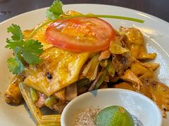 -大头虾越式风味餐厅(光明广场店)