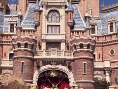 -上海迪士尼度假区