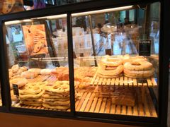 -Dough&Joe团憩(瑞虹天地月亮湾店)