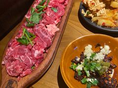 -贵厨酸汤牛肉(花果园国际中心店)