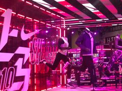 -东浩兰生上海世博展览馆